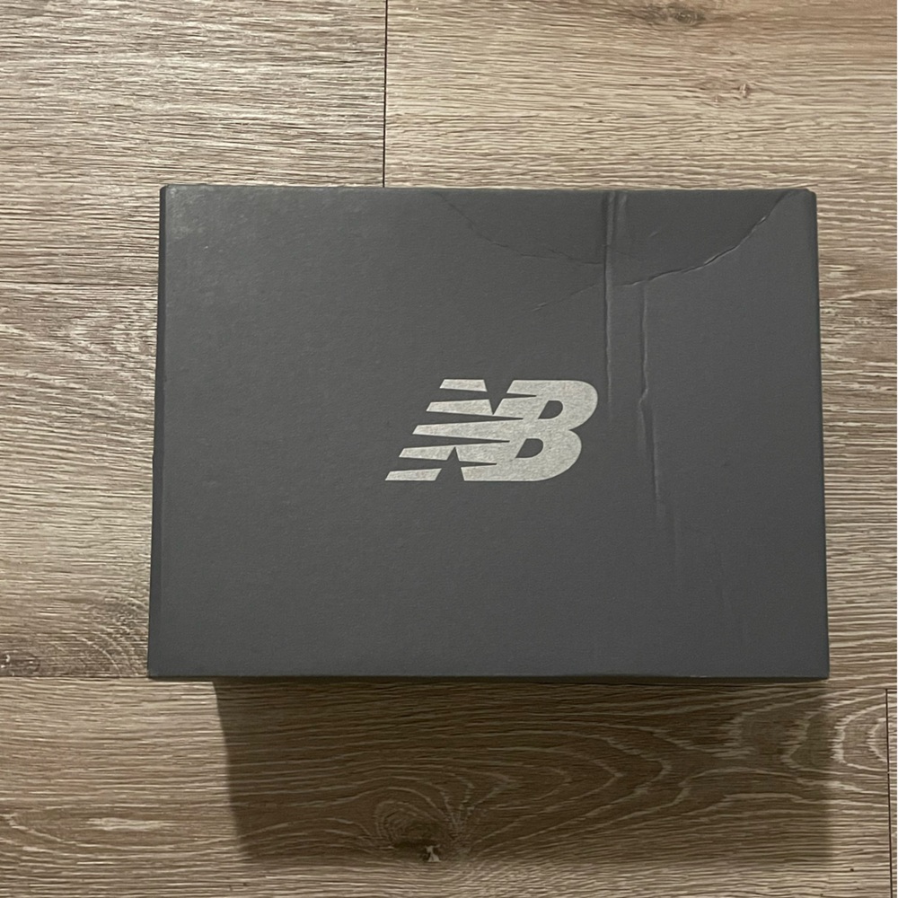 #80🔺1~KIDS EMPTY BOX ONLY🔺NEW BALANCE  SNEAKER BOX🔺 ‼️NO Sneakers Included